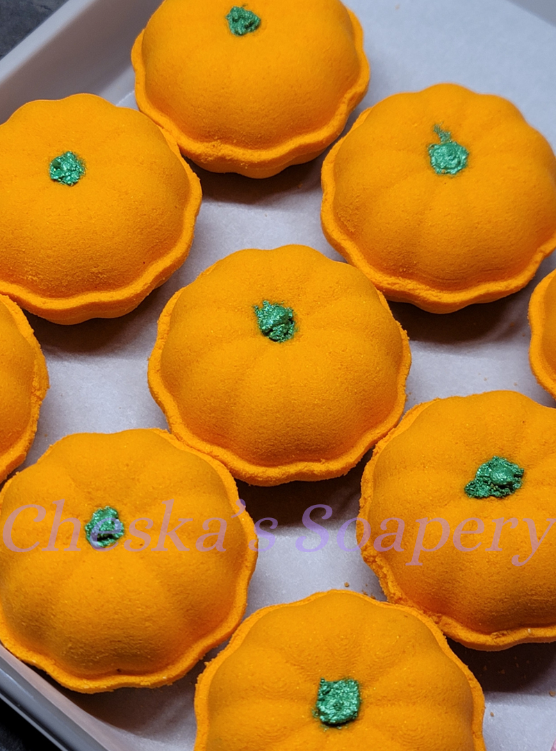 Orange Pumpkin - Bath Bomb